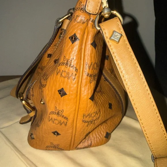 MCM Rare Toni Studded Shopper Cognac Visetos Bag - Picture 7 of 13